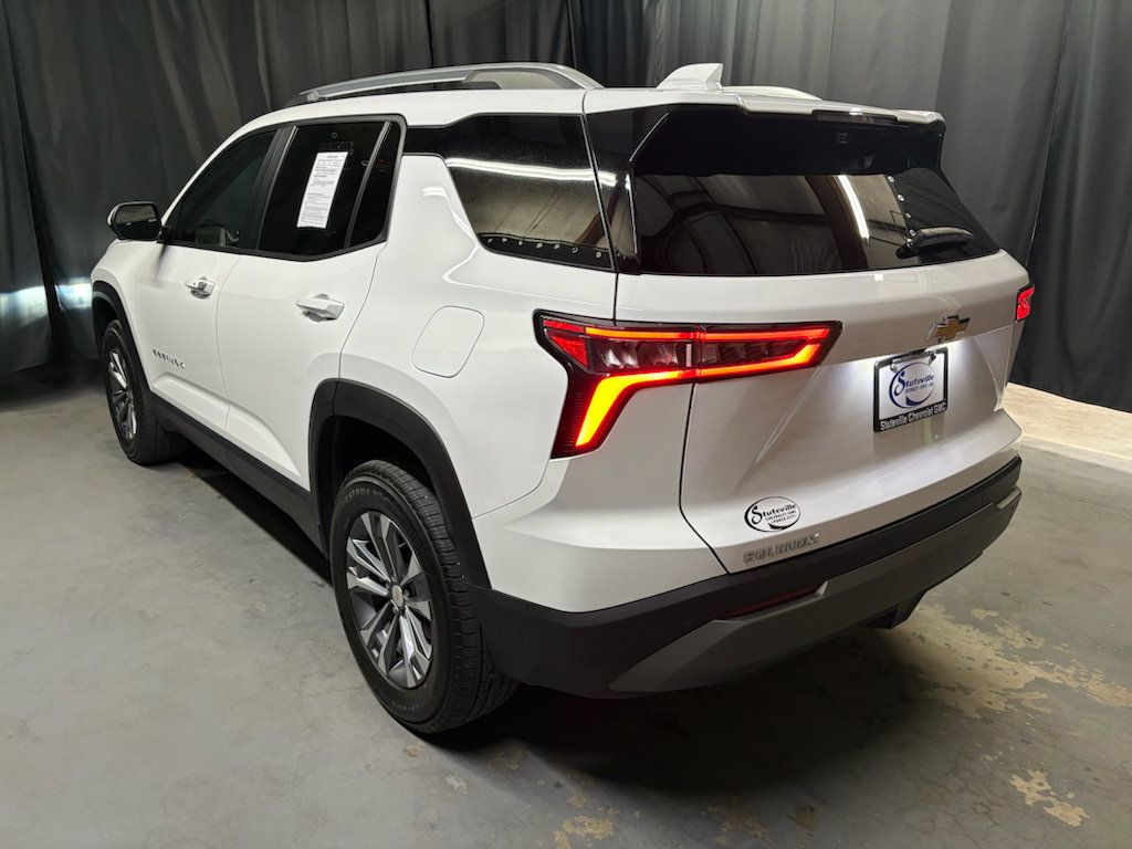 Used 2025 Chevrolet Equinox LT w/ Convenience Package II FWD image 7