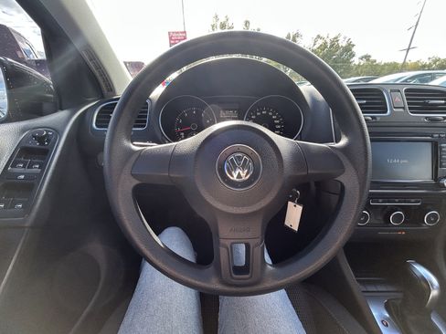 Used 2012 Volkswagen Golf w/ Convenience Package image 7