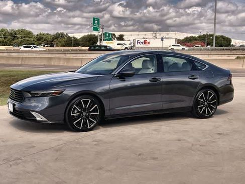 Certified 2026 Honda Accord Touring image 4