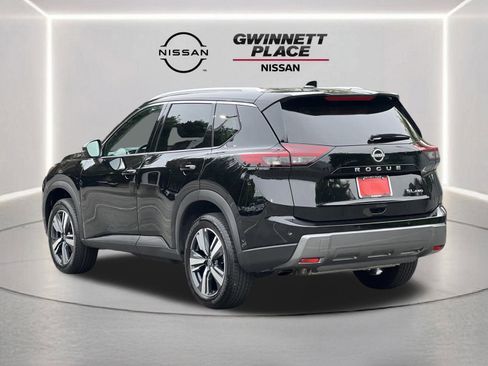 Certified 2026 Nissan Rogue SL AWD/4WD image 21