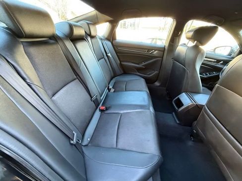 Used 2019 Honda Accord Sport image 27