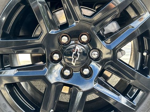 Used 2024 Chevrolet Silverado 1500 RST image 14