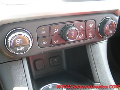 Used 2019 GMC Acadia SLE AWD/4WD image 15