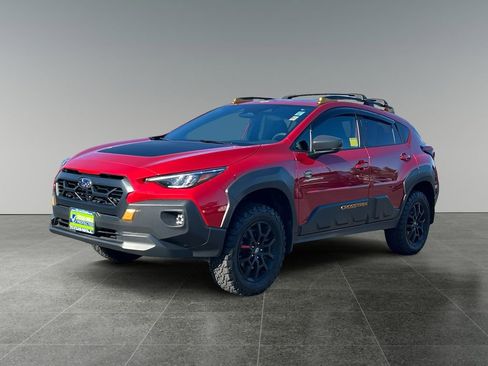 Used 2024 Subaru Crosstrek 2.5i Wilderness w/ Crosstrek Mirror Package AWD/4WD image 3