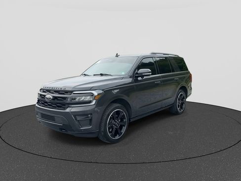Used 2024 Ford Expedition Limited AWD/4WD image 8