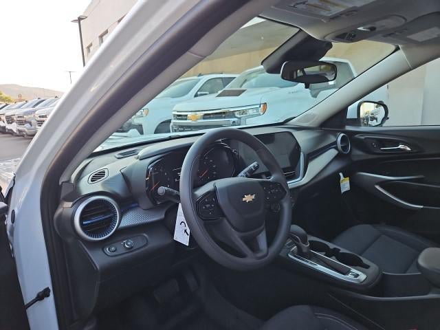 New 2026 Chevrolet Trax LS w/ LS Convenience Package FWD image 10