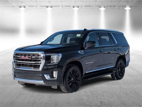 Used 2021 GMC Yukon SLT w/ SLT Luxury Package image 4
