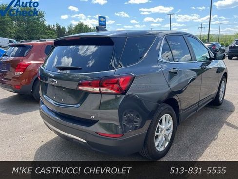 Used 2023 Chevrolet Equinox LT image 3