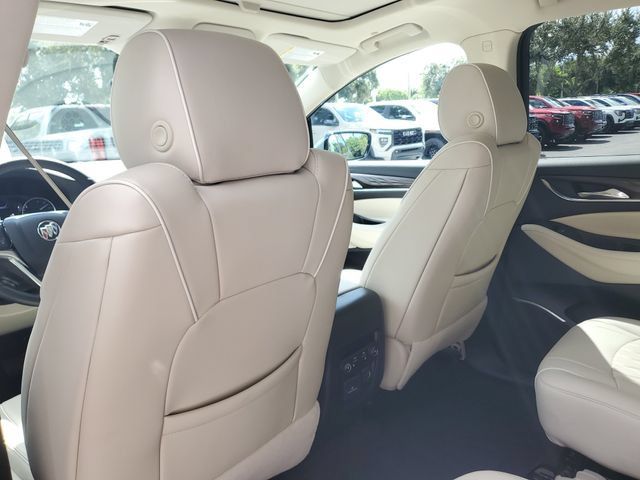 Certified 2023 Buick Enclave Avenir w/ Avenir Technology Package FWD image 15