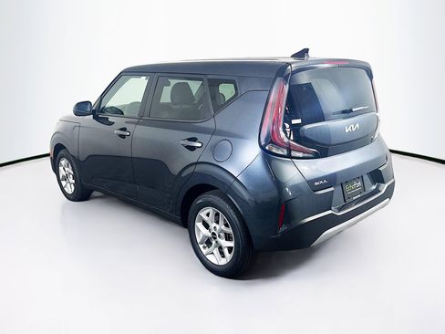 Used 2025 Kia Soul LX w/ LX Technology Package image 5