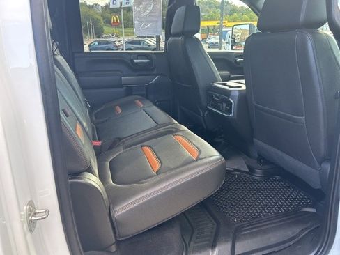 Used 2022 GMC Sierra 2500 AT4 w/ Gooseneck/5TH Wheel Package image 14