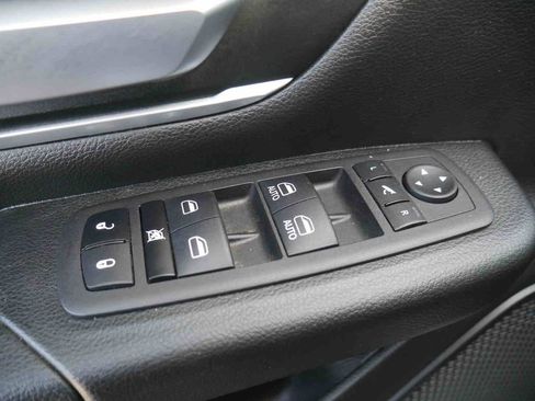 Used 2023 RAM 1500 Big Horn AWD/4WD image 27