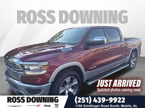 Used 2019 RAM 1500 Laramie AWD/4WD image 1