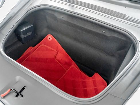 Used 2025 Porsche 911 Carrera S w/ Premium Package image 55