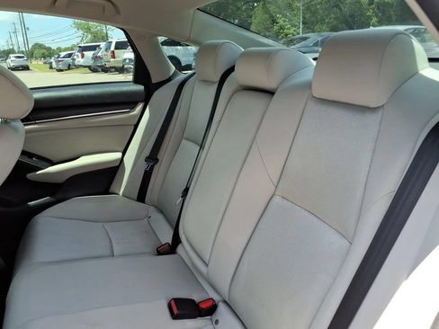 Used 2018 Honda Accord LX image 12