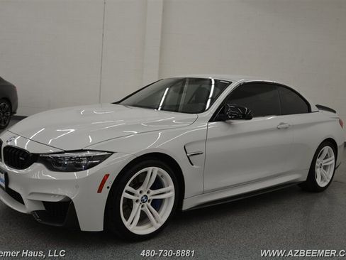 Used 2018 BMW M4 Convertible image 3