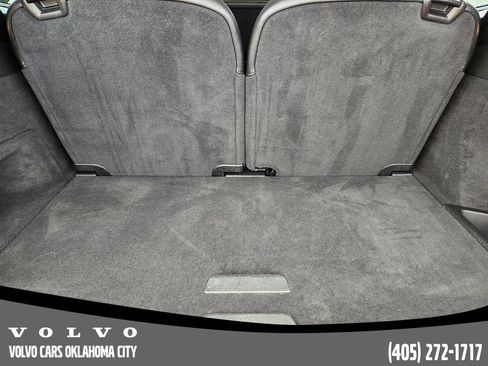 Certified 2025 Volvo XC90 B5 Core image 31