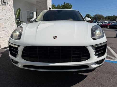 Used 2015 Porsche Macan S image 4
