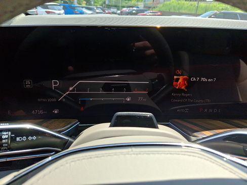 Certified 2026 Cadillac Escalade Platinum Sport AWD/4WD image 22
