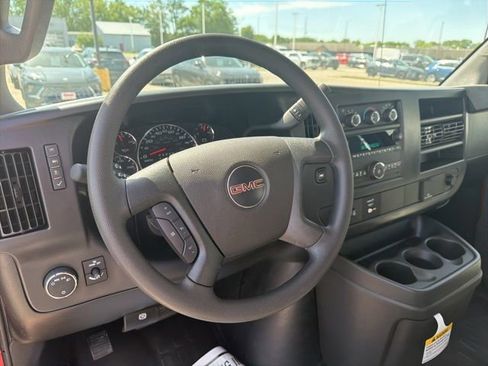 New 2026 GMC Savana 2500 w/ Driver Convenience Package RWD image 10