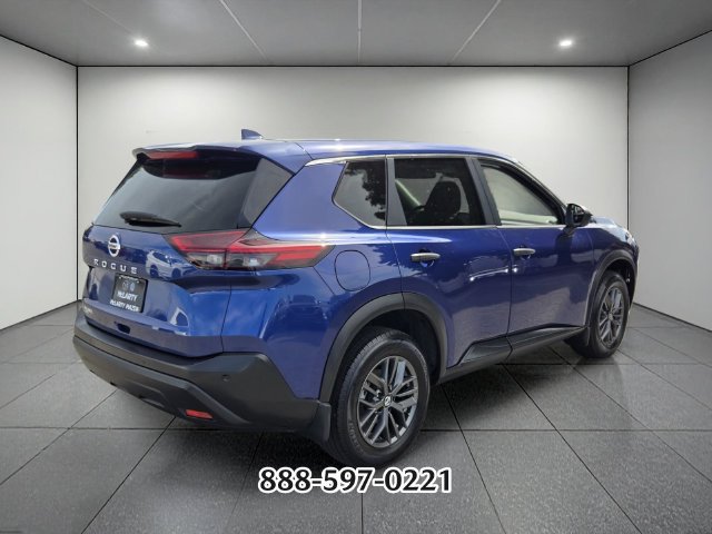Used 2021 Nissan Rogue S FWD image 5