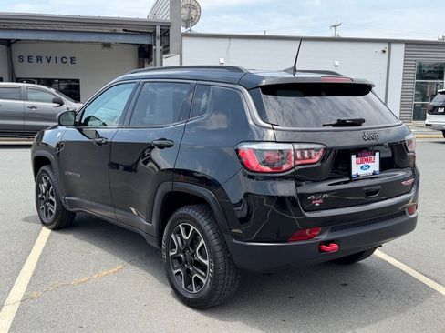 Used 2019 Jeep Compass Trailhawk w/ Cold Weather Group AWD/4WD image 6