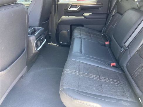 Used 2024 Chevrolet Silverado 1500 High Country w/ High Country Premium Package AWD/4WD image 22