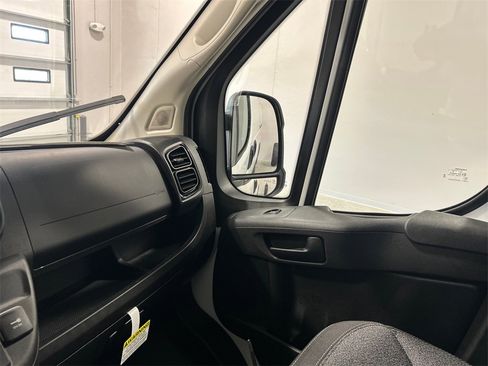 New 2025 RAM ProMaster 1500 w/ Cold Weather Group image 21