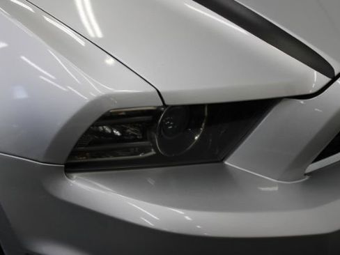 Used 2014 Ford Mustang Convertible w/ Equipment Group 102A RWD image 23