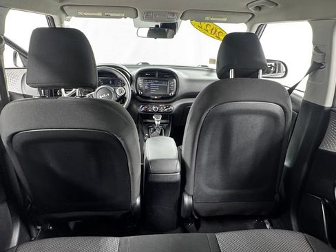 Used 2022 Kia Soul LX w/ Technology Package FWD image 18