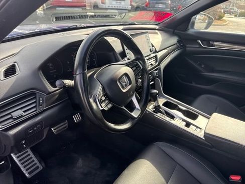 Used 2021 Honda Accord Sport image 14