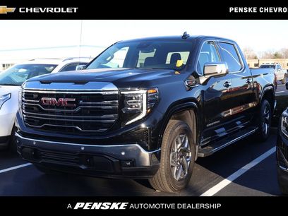 Used 2025 GMC Sierra 1500 SLT w/ SLT Premium Plus Package