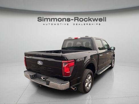 Used 2025 Ford F150 XLT w/ Equipment Group 301A Standard AWD/4WD image 5