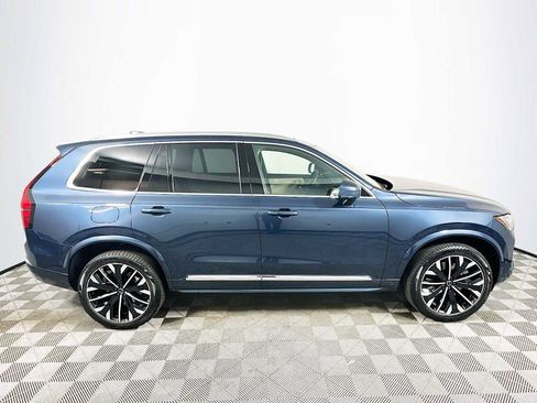 New 2026 Volvo XC90 T8 Plus image 8