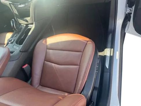Used 2023 Cadillac XT5 Sportv w/ Technology Package AWD/4WD image 15
