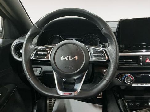 Used 2024 Kia Forte GT-Line image 13