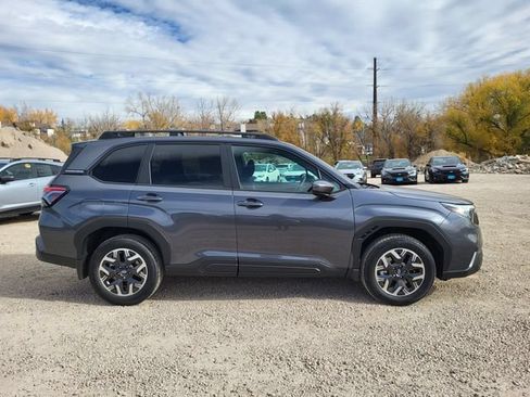 Certified 2026 Subaru Forester Premium w/ Base/Premium Package AWD/4WD image 3