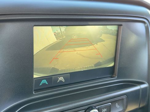 Used 2018 Chevrolet Silverado 1500 W/T w/ Trailering Package image 23