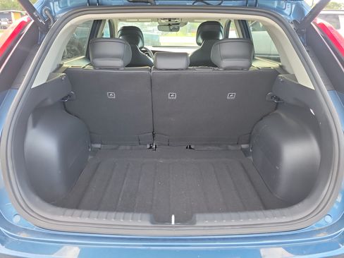 Certified 2023 Kia Niro Wave FWD image 12