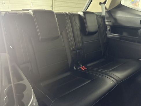 Used 2023 Volkswagen Atlas SE AWD/4WD image 25