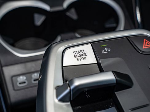 Used 2025 BMW X1 xDrive28i image 33