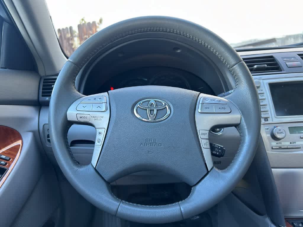Used 2010 Toyota Camry Hybrid FWD image 16