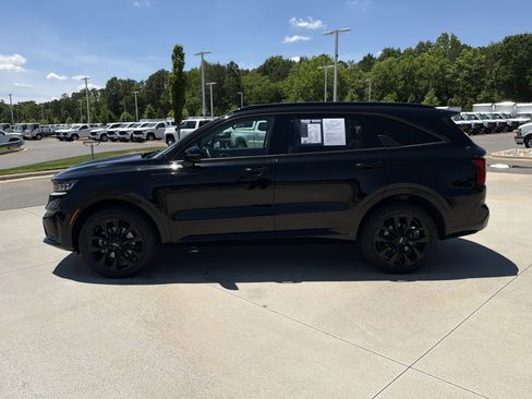 Used 2023 Kia Sorento SX AWD/4WD image 24