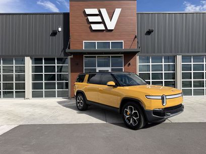 Used 2023 Rivian R1S Adventure