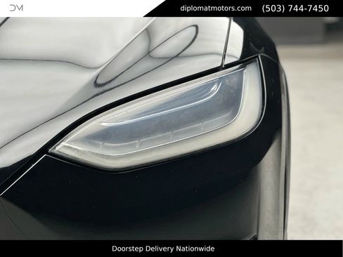 Used 2017 Tesla Model X 100D image 12