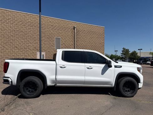 Used 2021 GMC Sierra 1500 Elevation w/ Preferred Package AWD/4WD image 9