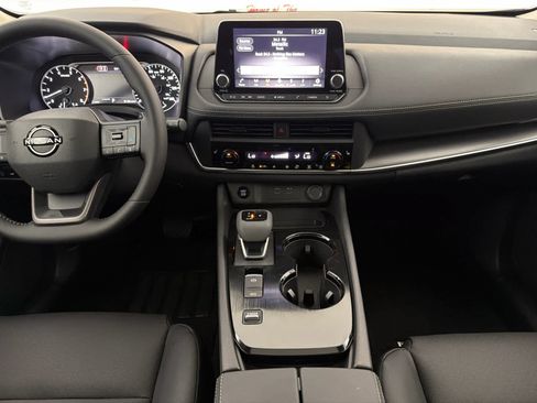 New 2026 Nissan Rogue Dark Armor FWD image 19