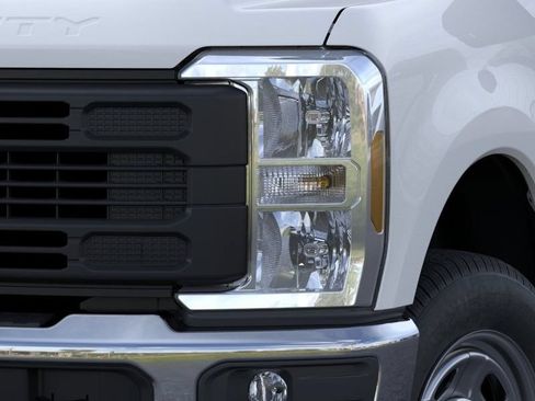New 2026 Ford F350 XL w/ XL Driver Assist Package AWD/4WD image 19