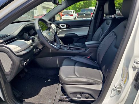 New 2026 Jeep Compass Limited AWD/4WD image 38