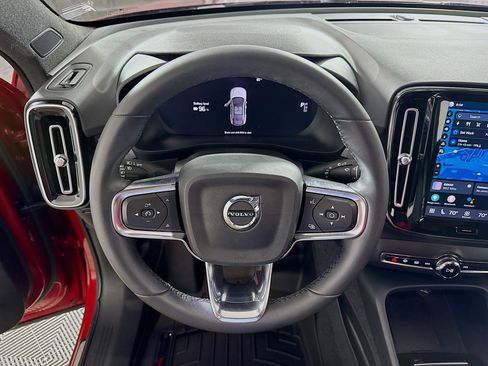 Used 2023 Volvo C40 P8 Recharge Plus image 15